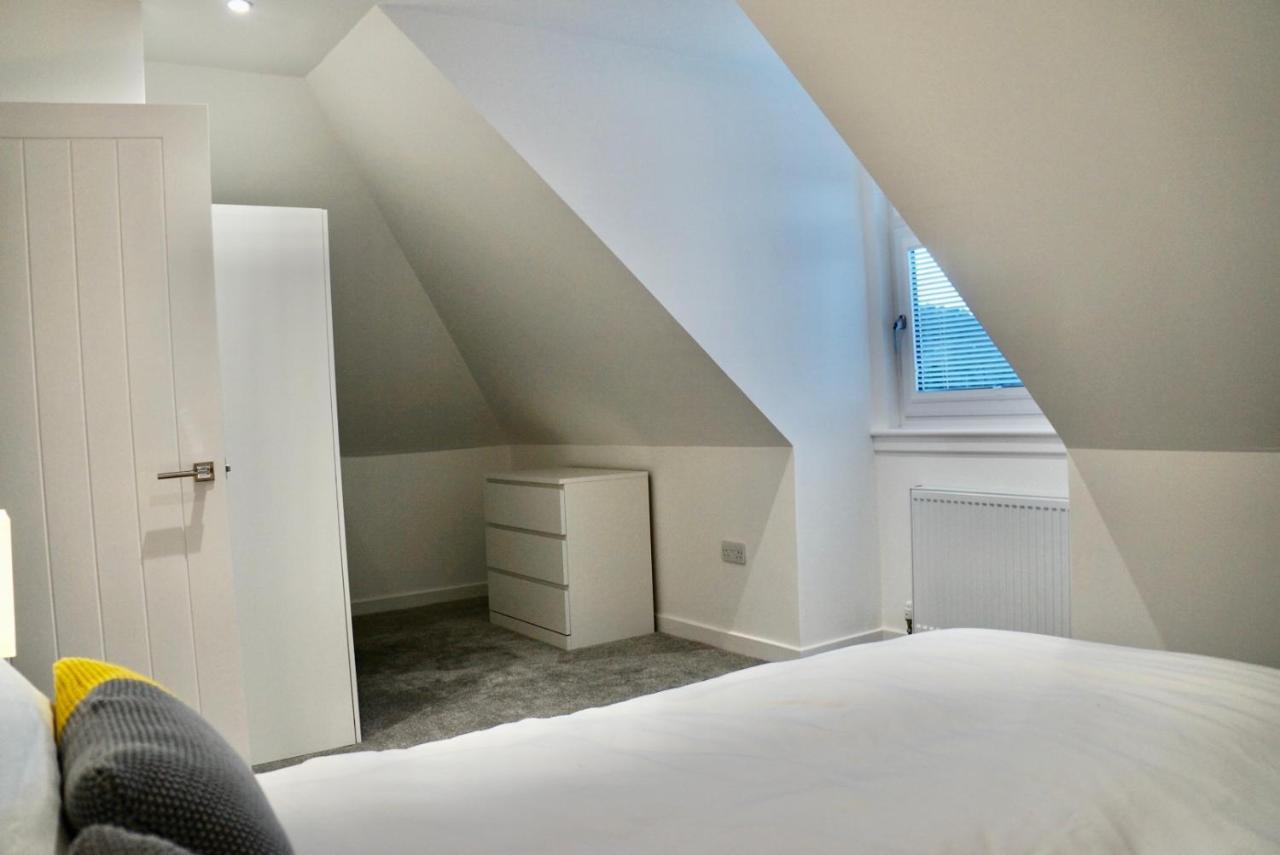 Leworin Apartment สเตอร์ลิง ภายนอก รูปภาพ